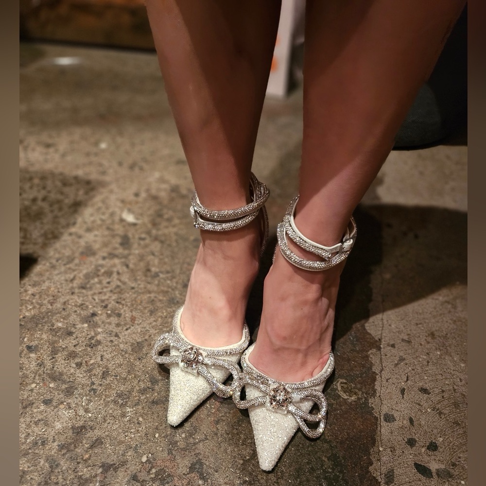 Mach & Mach White Wedding Sparkly Heel - Double Bow Pointed Toe Pump - Picture 3 of 5